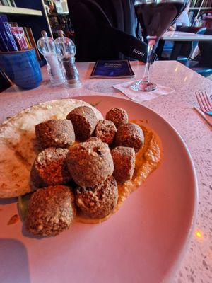  at Oscars Café Bar in Dublin