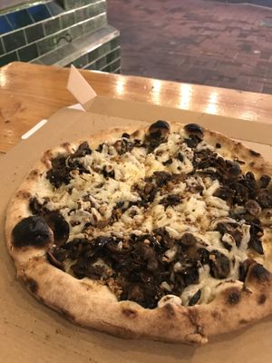 Mushroom & Vegan Cheese  at Eugene's Pizzeria in East Fremantle