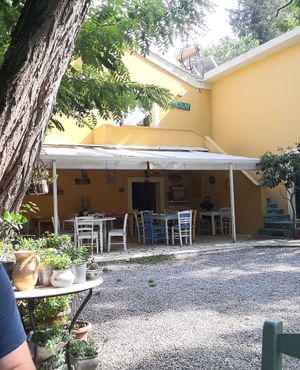 Gartenbereich unterdacht at Lucciola Organic Bistro in Corfu