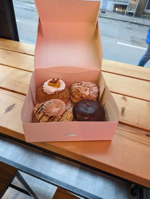  at Jones Donuts in Stuttgart