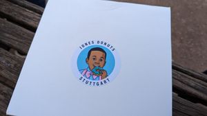  at Jones Donuts in Stuttgart