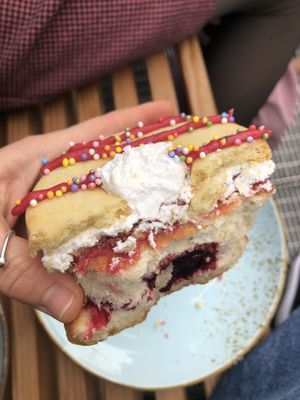 divine!   at Jones Donuts in Stuttgart