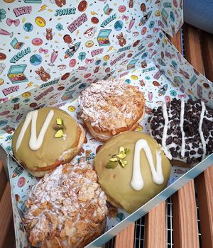  at Jones Donuts in Stuttgart