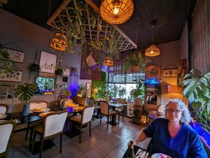 Clean and stylish interior at Curry Lounge in Bergamo