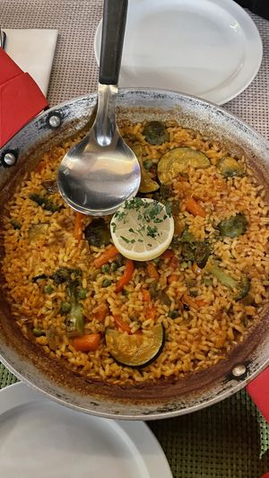Vegan Paella for 2  at Entonces in Marbella