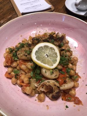 Chickpea - “shrimp”-salad  #Veganuary at L'Osteria - Stuttgart Mailänder Platz in Stuttgart
