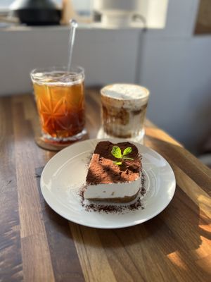   at Coffee Doga Heritage - Itaewon branch 커피도가 헤리티지 이태원점 in Seoul