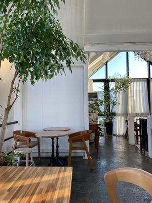   at Coffee Doga Heritage - Itaewon branch 커피도가 헤리티지 이태원점 in Seoul