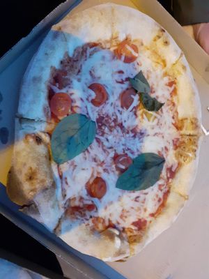  at Pizza Cosi in Budapest