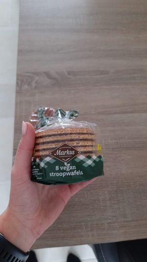 the vegan stroopwafels at Stroopwafelmuur van Markus in Gouda