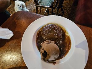 Sticky toffee pudding at The Globe in Glossop
