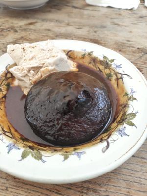 Sticky toffee pudding and butterscotch ice cream at The Globe in Glossop