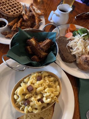   at The Globe in Glossop