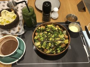 🍀👌🏾 #Veganuary at Sam's Abidjan  in Abidjan