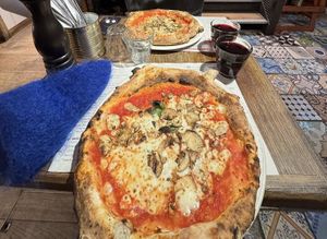 Vegan Margherita with mushrooms   at Franco Manca - Soho in London
