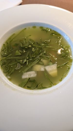 Sopa de guisantes y verduras at Kistücsök Étterem in Balatonszemes