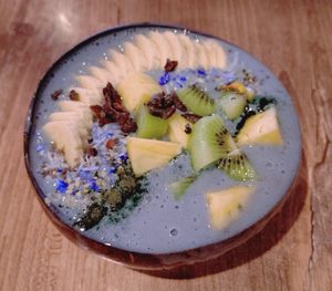 Tropical Blue Bowl at Cafe Dream  in Nagoya