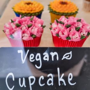 Cupcake at Koun Coffee in Vienna