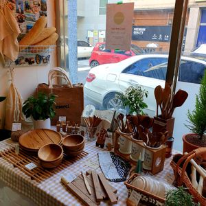 handicrafts for sale at So Unique 쏘유니크 비건랩 in Ansan