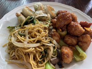 Noodles, Soy protein chicken, Fried Mandu(dumpling)   at Camouflage in Seoul