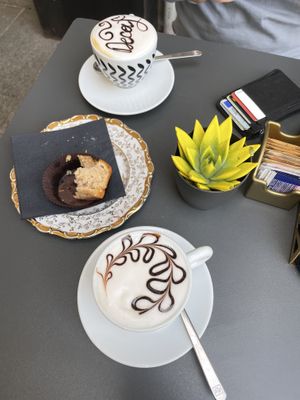   at The Brothers Cafè in Como