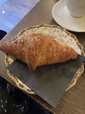 Turmeric croissants   at The Brothers Cafè in Como