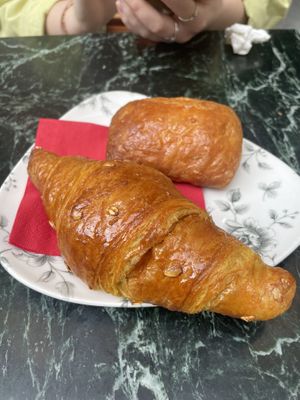   at The Brothers Cafè in Como