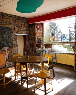 setting ! at Ushi's Coffee Corner in Glasgow