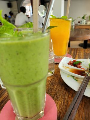 Smoothie and Orange Juice  #Veganuary at The Joi Factory in Ho Chi Minh City