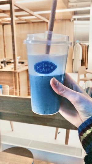 Anch46 Latte with spirulina  at Anch46 Café in Eindhoven