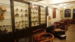 tea room on the 2nd storey  at Honzen Cafe in Central Singapore