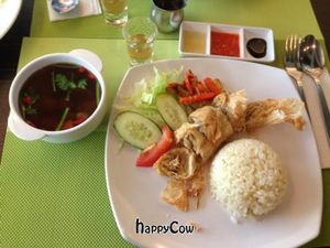 nice vegan set: soup, rice, vegchicken, fresh vegs, spicy sweet sour vegs fried at Honzen Cafe in Central Singapore