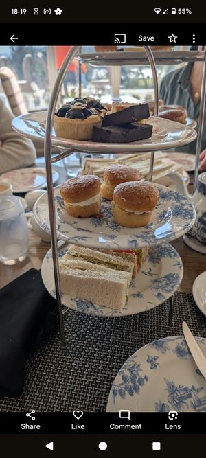 Short notice vegan afternoon tea (no scones) at Garden Restaurant in Aberfoyle