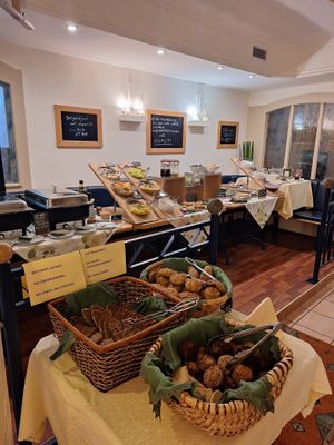  at Genussstube Petra Reingruber in Hellmonsoedt