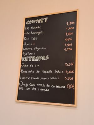 Menu at Funghi in Albufeira