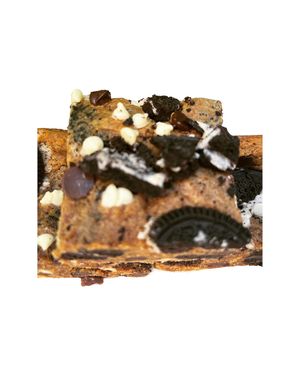 Vegan Oreo Blondies. Always free of dairy, eggs,  soy, gum, corn, and refined sugars 

*AVAILABLE IN GLUTEN-FREE* at Coco Luv in Los Angeles