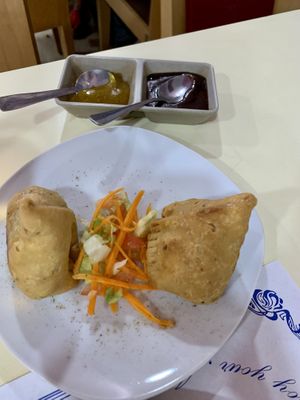 Samosas  at Haldi in Barcelona