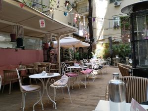 Cute garden at Donkey Breakfast in Thessaloniki