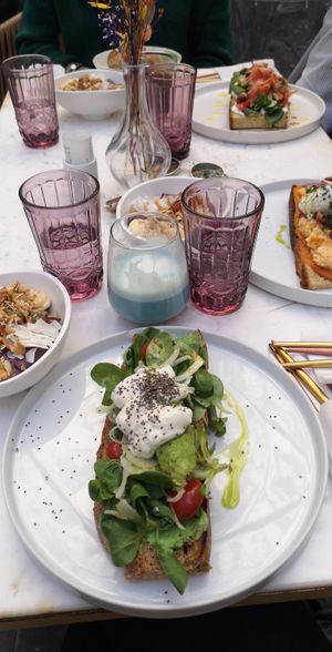  at Donkey Breakfast in Thessaloniki