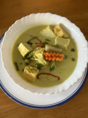 Green curry with tofu and veggies   at Chu Chu Thai Food & Pizza in Koh Tao