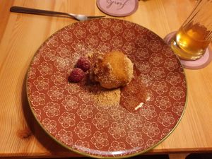 Sweet knödel at Fink's Südtiroler Knödelküche Zürich in Zurich