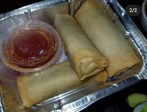 Harumaki (vegetable spring rolls)  #Veganuary at Hibachi Express in Torrington