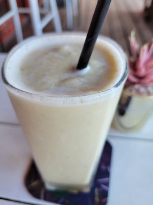 Banana pineapple smoothie at Seawiches Lounge Bar in Roatan