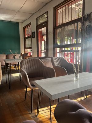 Cute cafe vibe  at Seawiches Lounge Bar in Roatan