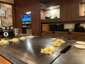 vegan pizza senbei at TEPPANYAKI RAI in Ninohe