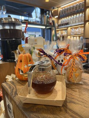   at Rosebymary in Milan