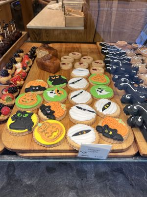   at Rosebymary in Milan