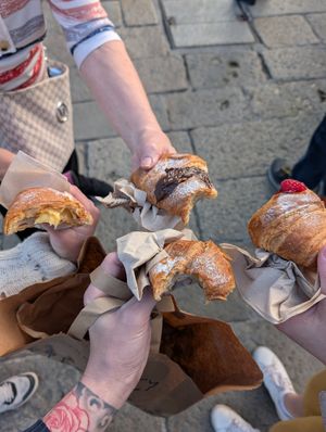  at Rosebymary in Milan