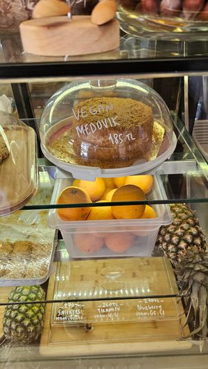  at Salt kafe in Antalya