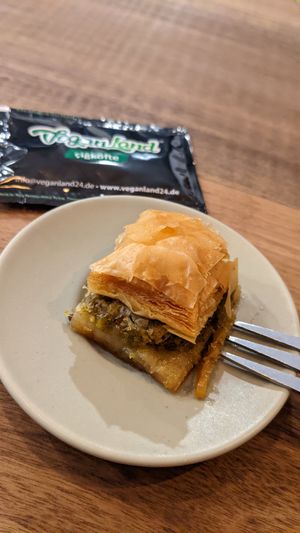 Pistazien-Baklava at Veganland in Senden